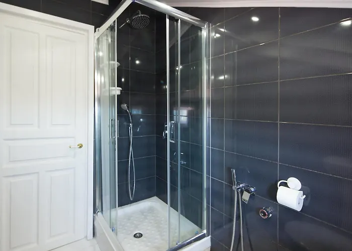 Old Olive Press Sea And Mountain Vila