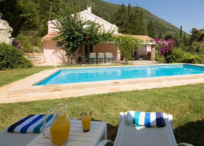 Vila Old Olive Press Sea And Mountain Ágios Márkos