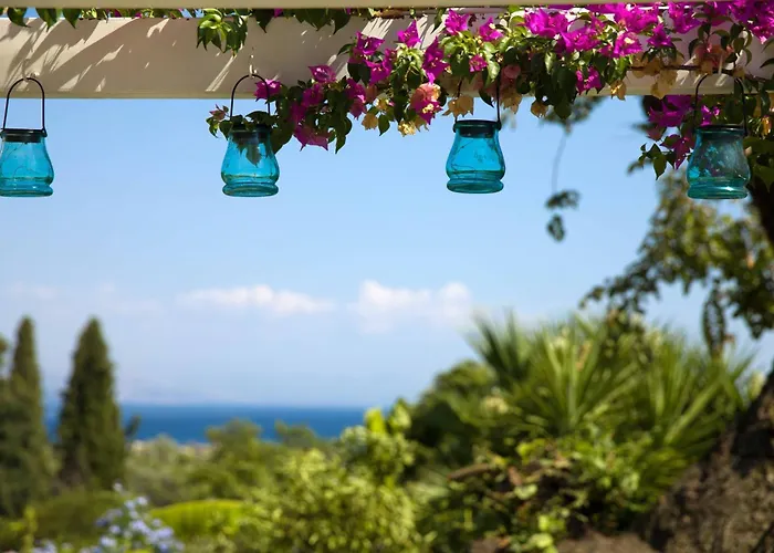 Old Olive Press Sea And Mountain Vila