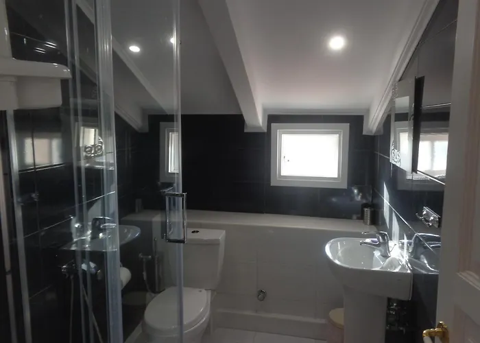 Old Olive Press Sea And Mountain * Ágios Márkos